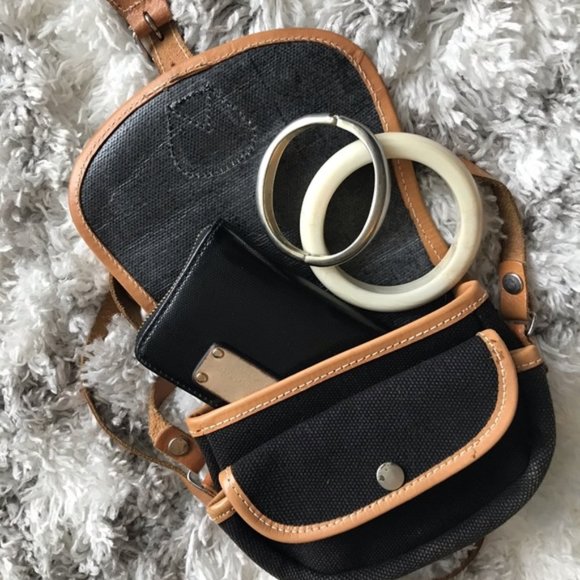 Vintage navy crossbody or shoulder bag - Picture 5 of 8